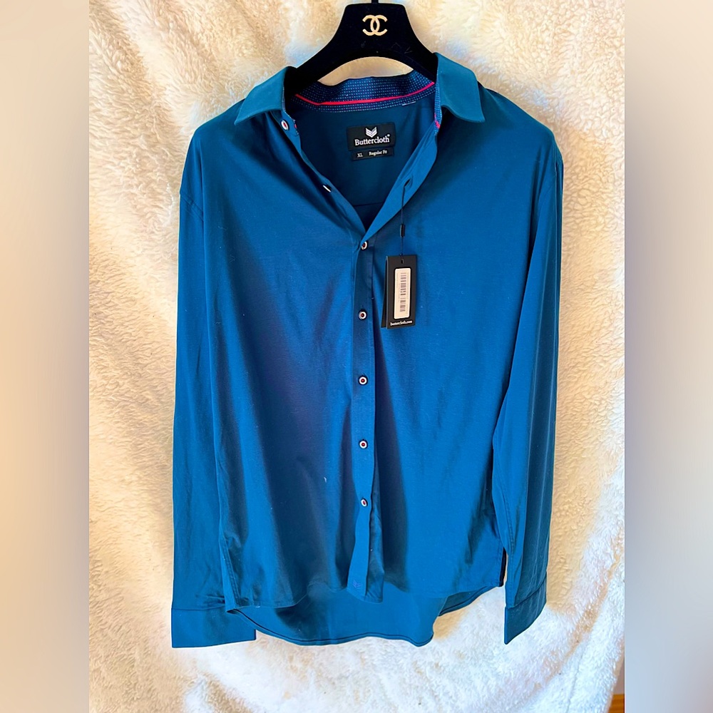 Buttercloth Men Navy Button Down Size XL Regular Fit